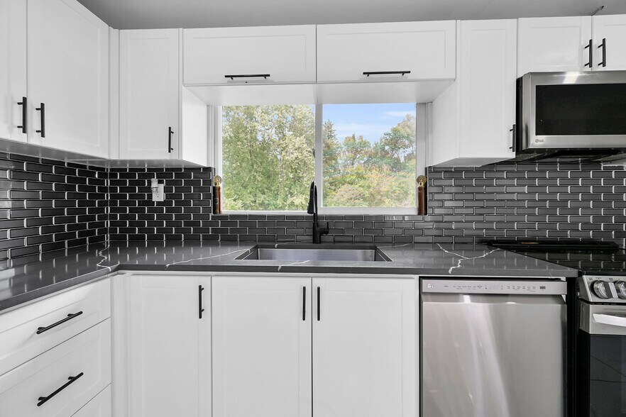 More Photos Of 6540 Twenty Rd, Hamilton Land For Sale