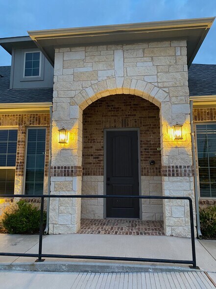 More Photos Of 430 Hawkins Run Rd, Midlothian Medical For Lease