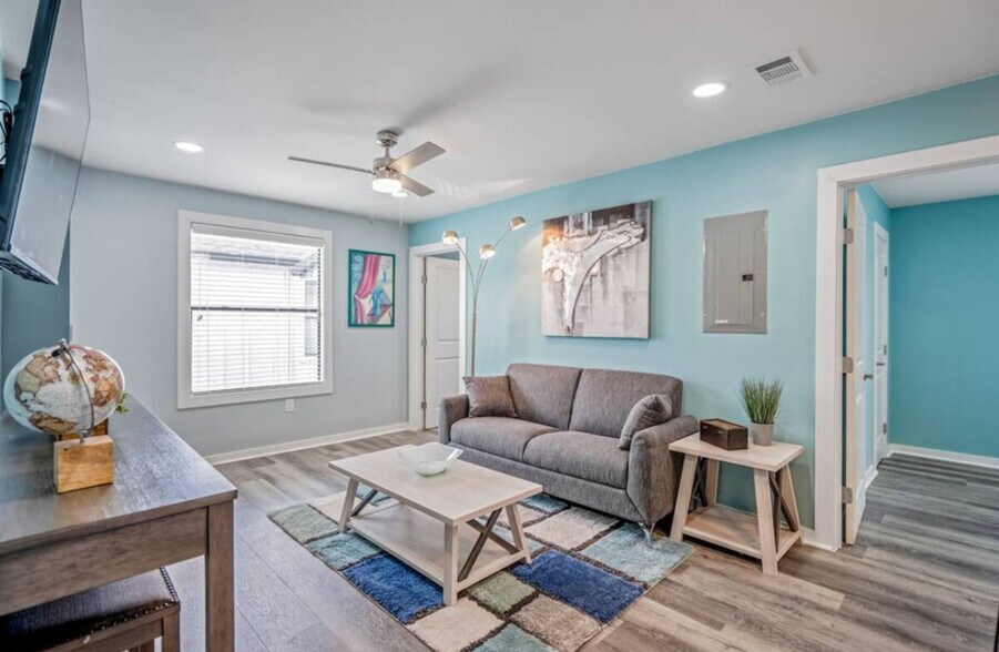 More Photos Of 2620 Arbor St, Houston Apartments For Sale