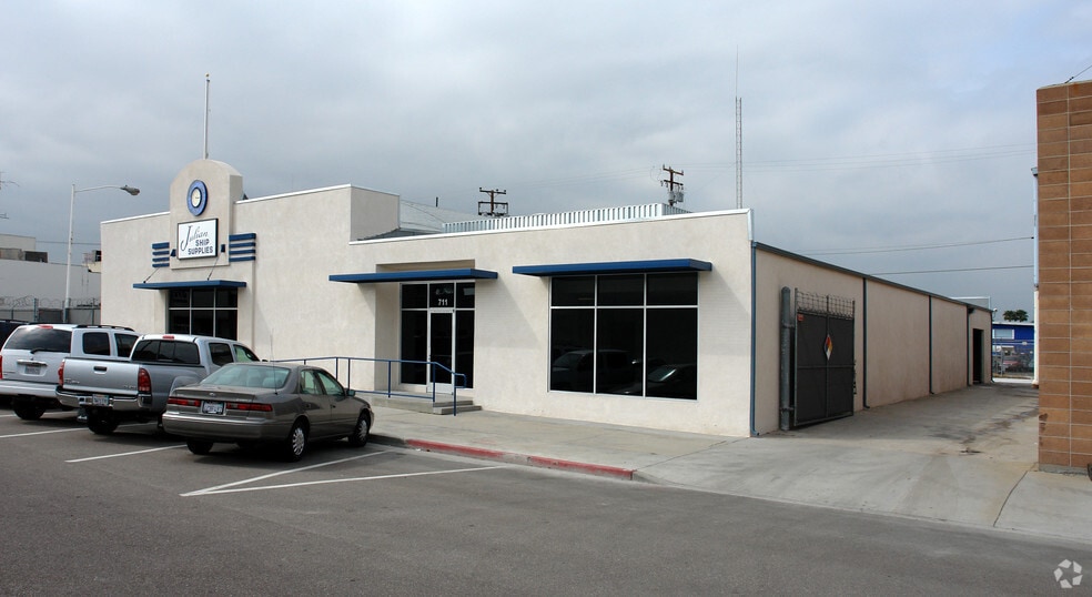 Primary Photo Of 711 W 16th St, Long Beach Service For Sale