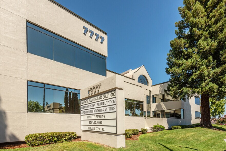More Photos Of 7777 Greenback Ln, Citrus Heights Office For Lease