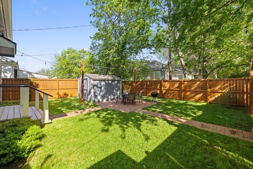 More Photos Of 314 W 3rd St, Taylor Multifamily For Sale