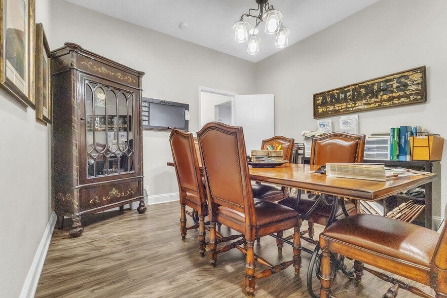 More Photos Of 4175 Sandy Flat Rd, Taylors Warehouse For Sale