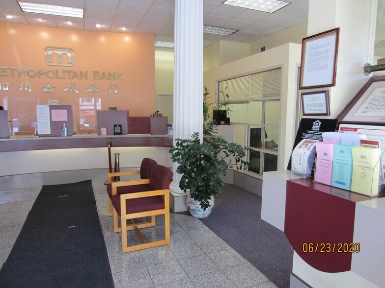 More Photos Of 1351 Powell St, San Francisco Apartments For Lease