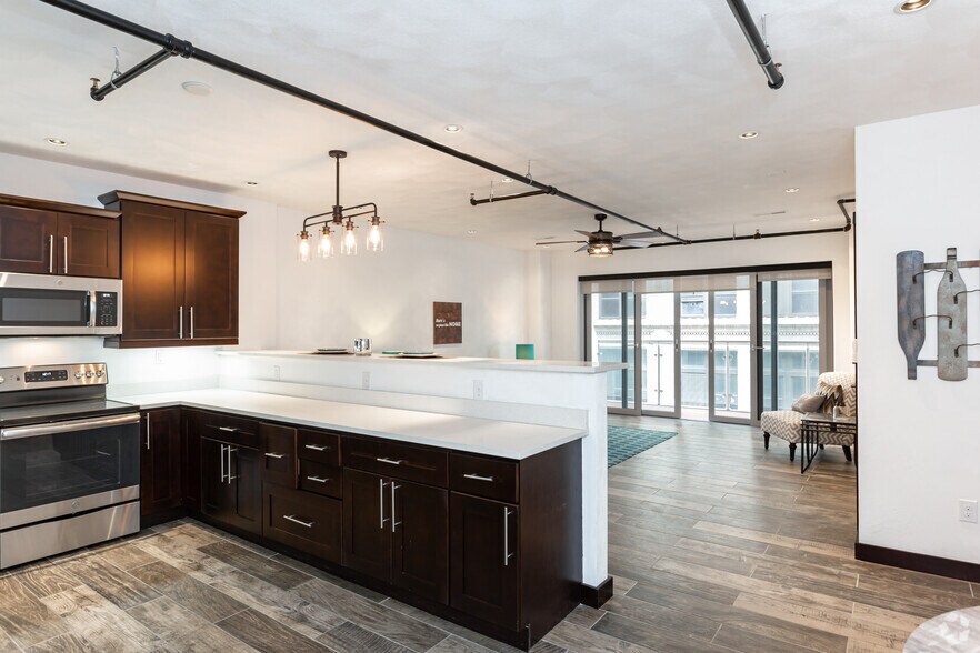 More Photos Of 511 Olive St, Saint Louis Multifamily For Sale