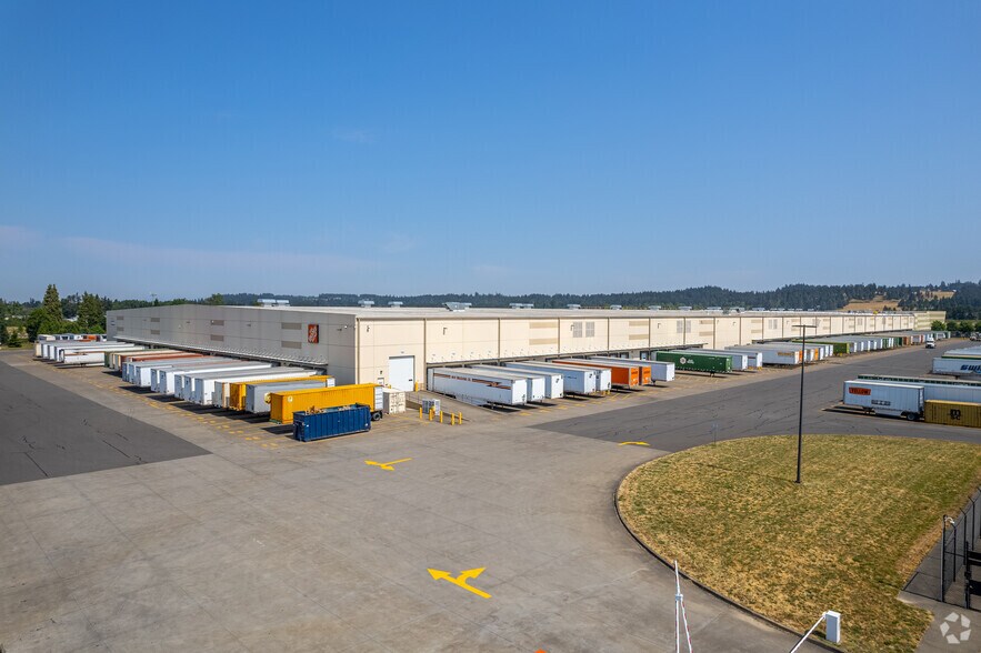 Primary Photo Of 4999 Depot Ct SE, Salem Distribution For Sale