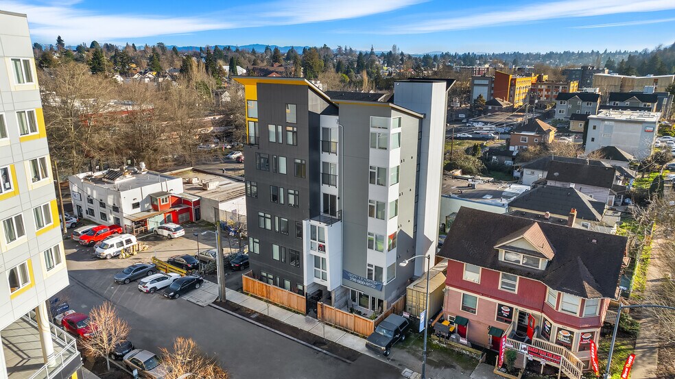 Primary Photo Of 2807 S Hanford St, Seattle Multifamily For Sale