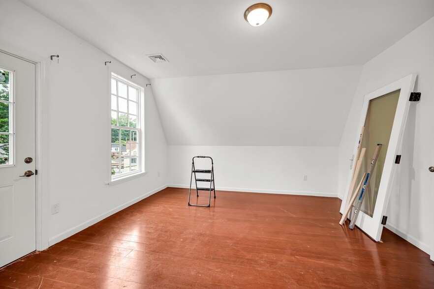 More Photos Of 134 Haven Ave, Mount Vernon Apartments For Sale