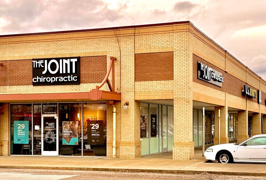 More Photos Of 3189 N Highland Ave, Jackson Storefront For Lease