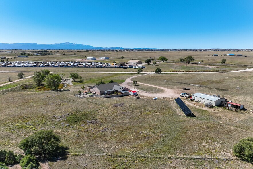 More Photos Of 9611 Curtis Rd, Peyton Flex For Sale