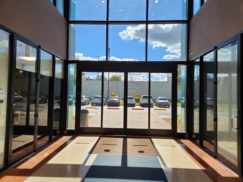 More Photos Of 2400 Pleasant Hill Rd, Duluth Office For Lease