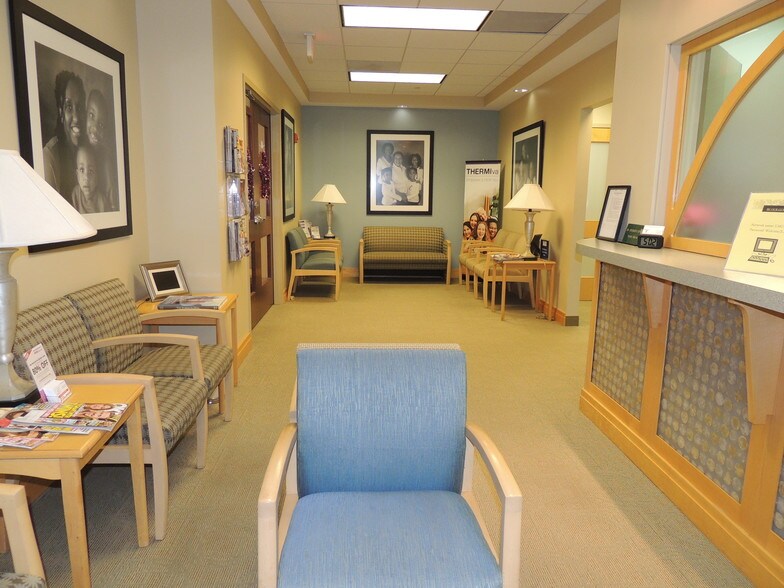 More Photos Of 19465 Deerfield Ave, Lansdowne Medical For Sale