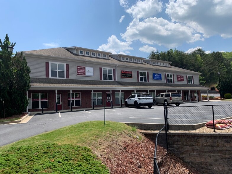 More Photos Of 24 Alicia Ln, Dahlonega General Retail For Lease