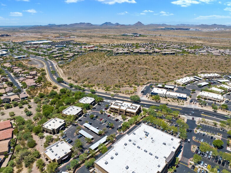 More Photos Of 34225 N 27th Dr, Phoenix Medical For Sale