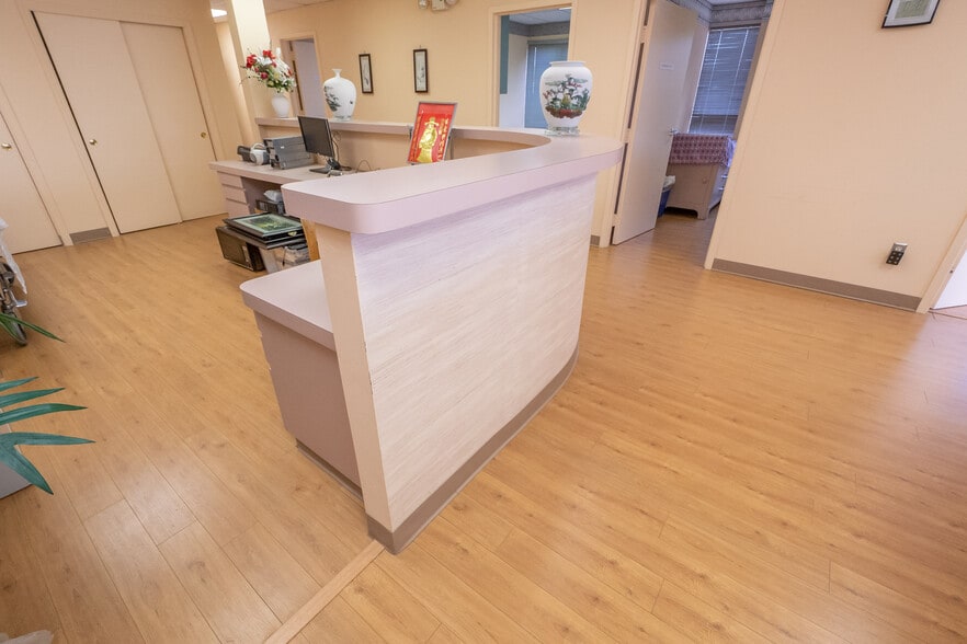 More Photos Of 622 Georges Rd, North Brunswick Medical For Sale