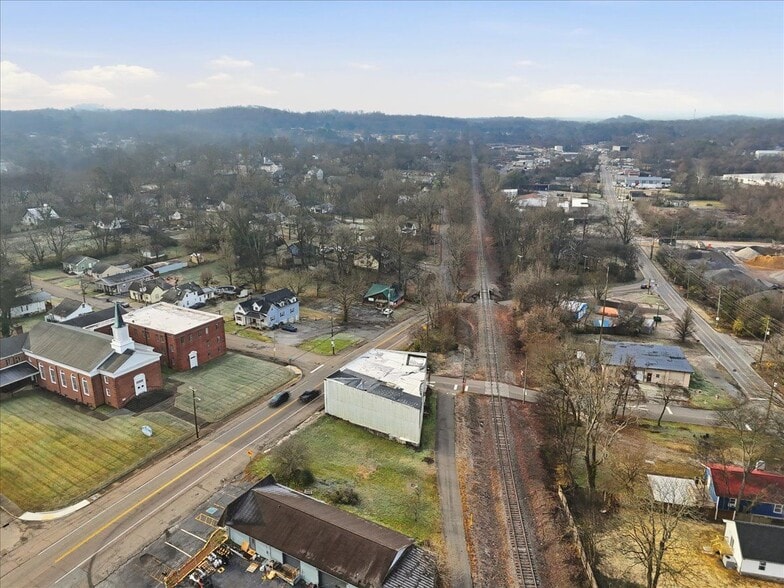 More Photos Of 315 Ogle Ave, Knoxville General Retail For Sale