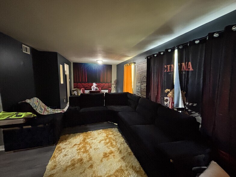 More Photos Of 15488 Mount Calvert Rd, Upper Marlboro Apartments For Sale