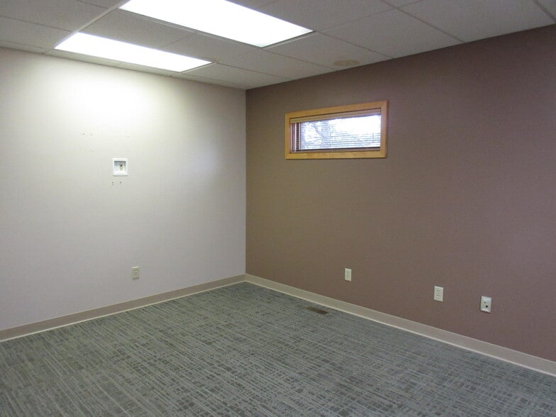 More Photos Of 1787 Wagner Ave, Muskegon Medical For Sale