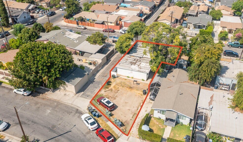 More Photos Of 7408 Elsie St, Los Angeles Apartments For Sale