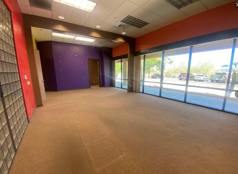 More Photos Of 17189 Yuma St, Victorville Warehouse For Lease