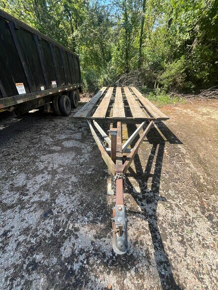 More Photos Of 1640 TN-57 Hwy, Michie Industrial For Sale