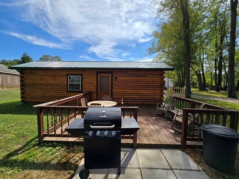 More Photos Of 606 Oak Ridge rd, Oak Ridge Hospitality For Sale