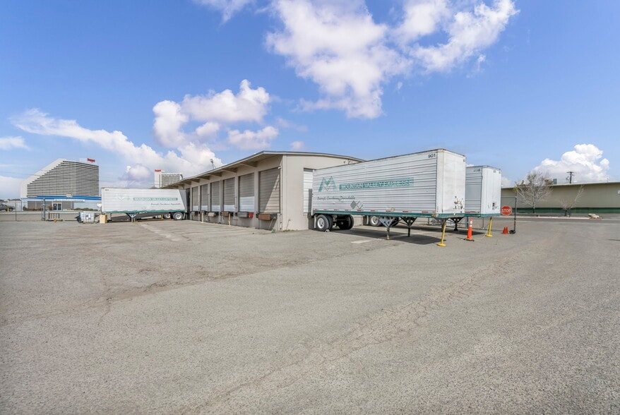 More Photos Of 1235 Glendale Ave, Sparks Truck Terminal For Lease