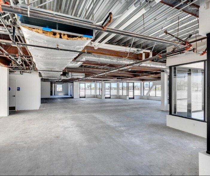 More Photos Of 11111 W Olympic Blvd, Los Angeles Unknown For Lease