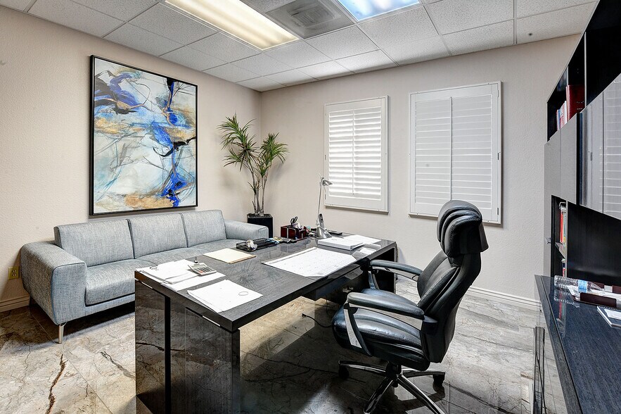 More Photos Of 4771-4775 E Camp Lowell Dr, Tucson Office For Lease