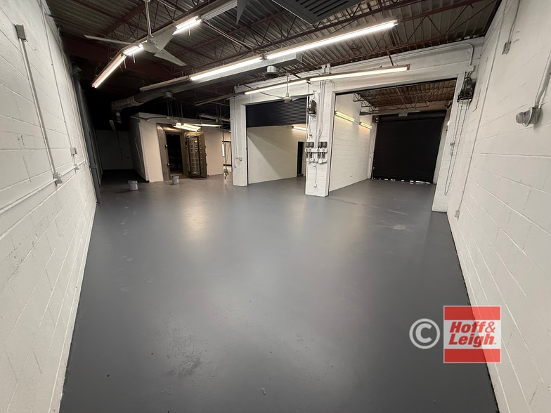 More Photos Of 2801 Hamilton Ave, Cleveland Warehouse For Lease