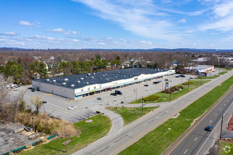 More Photos Of 461 US Highway 46, Fairfield Freestanding For Lease