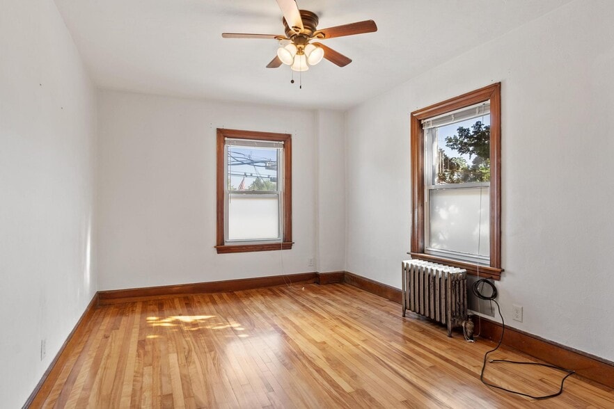 More Photos Of 158 Fairhaven Rd, Worcester Storefront Retail Residential For Sale