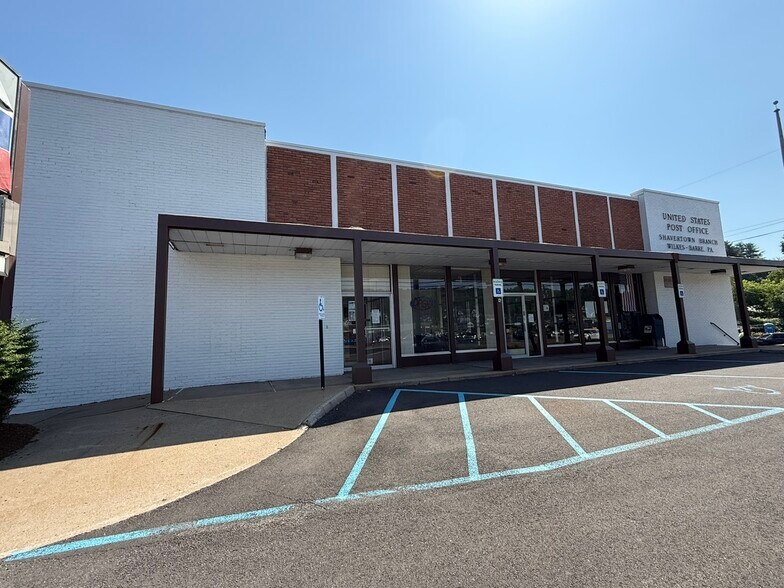 More Photos Of 169 N Memorial Hwy, Shavertown Bank For Lease