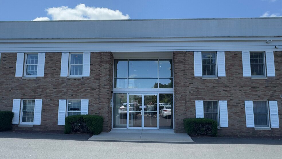 Primary Photo Of 8 Main St, Flemington Office For Lease