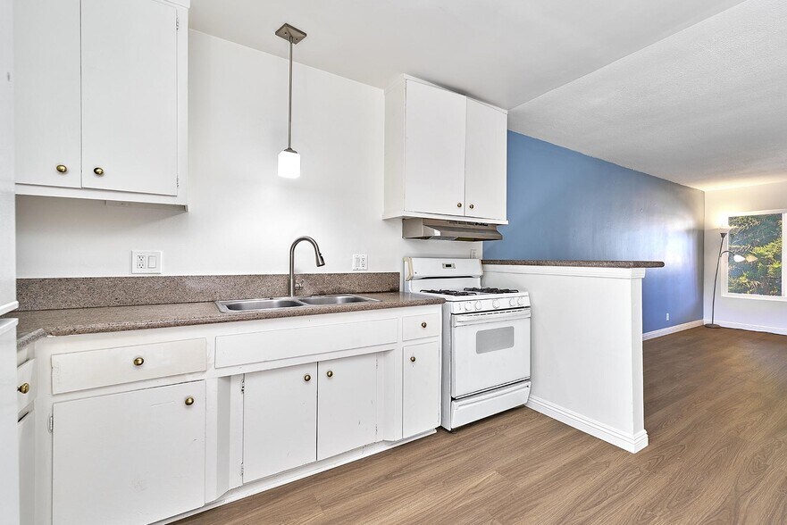 More Photos Of 1381 Burwood St, La Habra Apartments For Sale