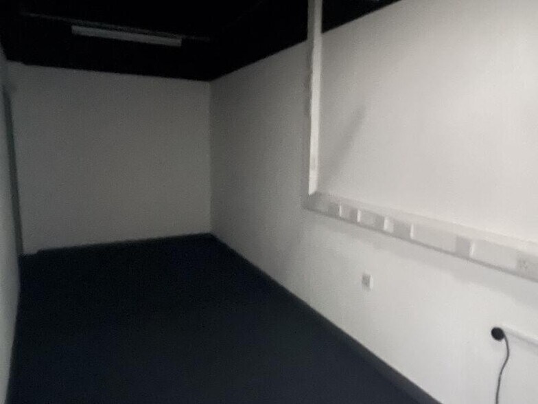 More Photos Of 8 High St, Ramsgate Storefront Retail Residential For Lease