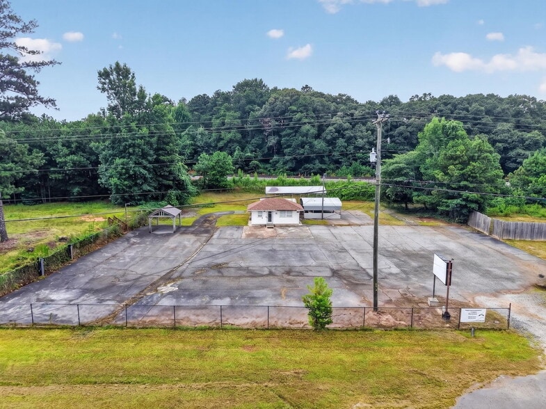Primary Photo Of 11220 Veterans Memorial Hwy, Douglasville Auto Dealership For Sale