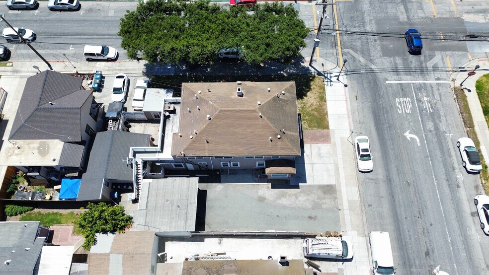 More Photos Of 157 Central Ave, Salinas Apartments For Sale