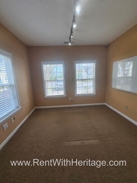 More Photos Of 8301-8337 Office Park Dr, Douglasville Office For Lease