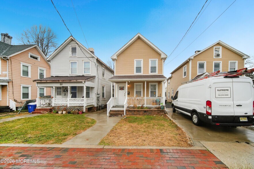More Photos Of 79 Throckmorton St, Freehold Apartments For Sale
