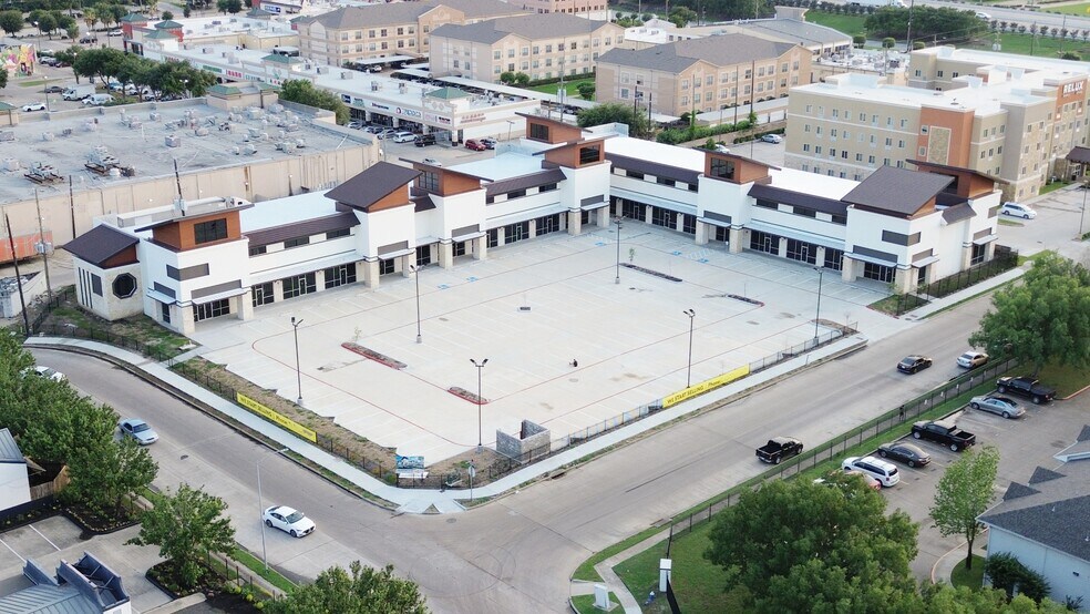 More Photos Of 9889 United Drive, Houston Office For Lease