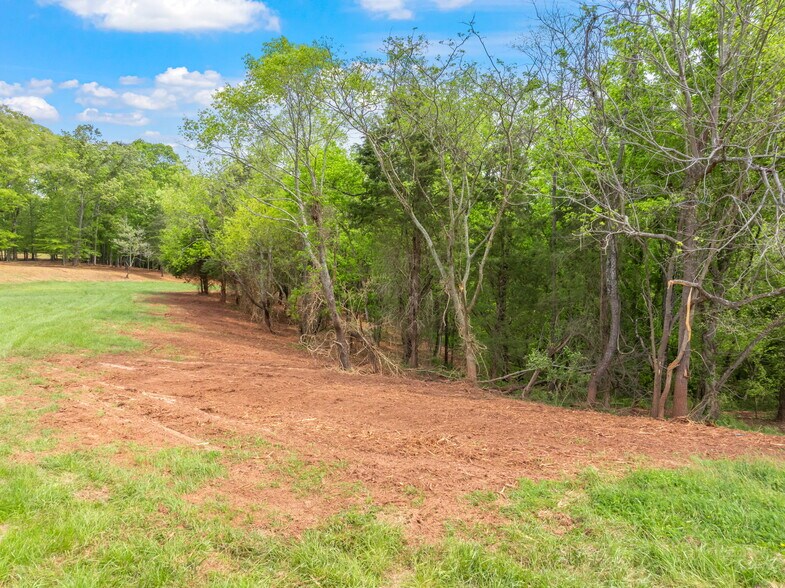 More Photos Of 0 Highway 321 South, Lenoir City Land For Sale