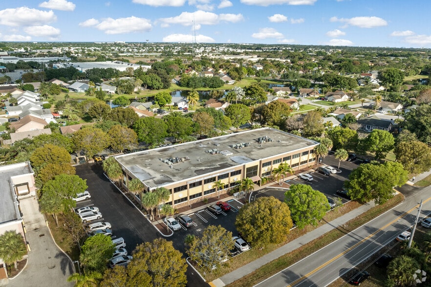 More Photos Of 200 Knuth Rd, Boynton Beach Medical For Lease