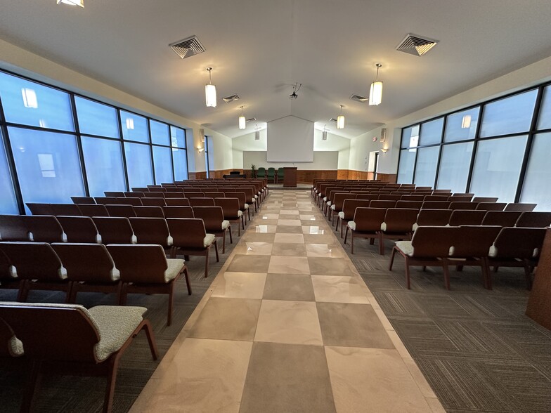 More Photos Of 508 Cook St, Kannapolis Funeral Home For Sale