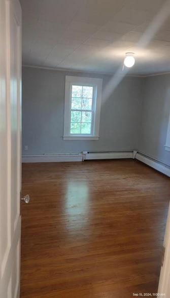 More Photos Of 223 High St, Somersworth Multifamily For Sale