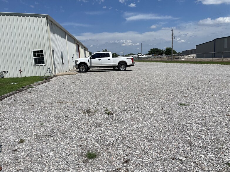More Photos Of 4119 Shady Ln, Enid Light Distribution For Sale