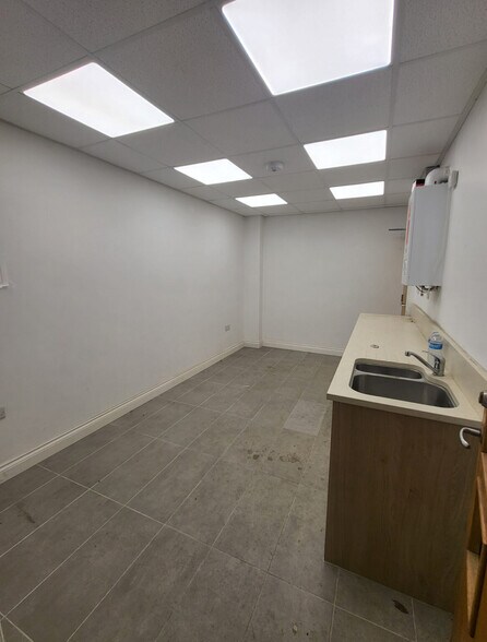 More Photos Of Saint Helen Auckland, Bishop Auckland Light Distribution For Lease