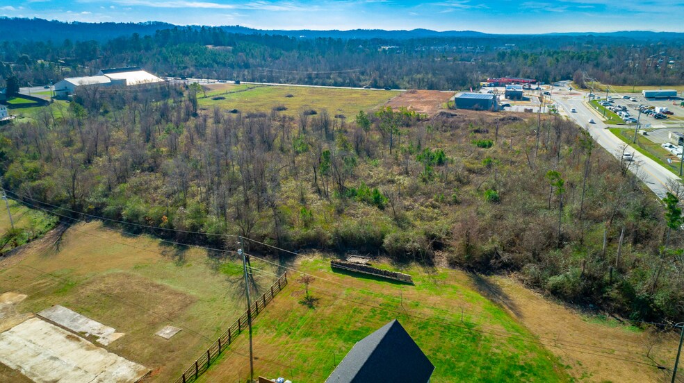 More Photos Of 7997 Shallowford Rd, Chattanooga Land For Sale