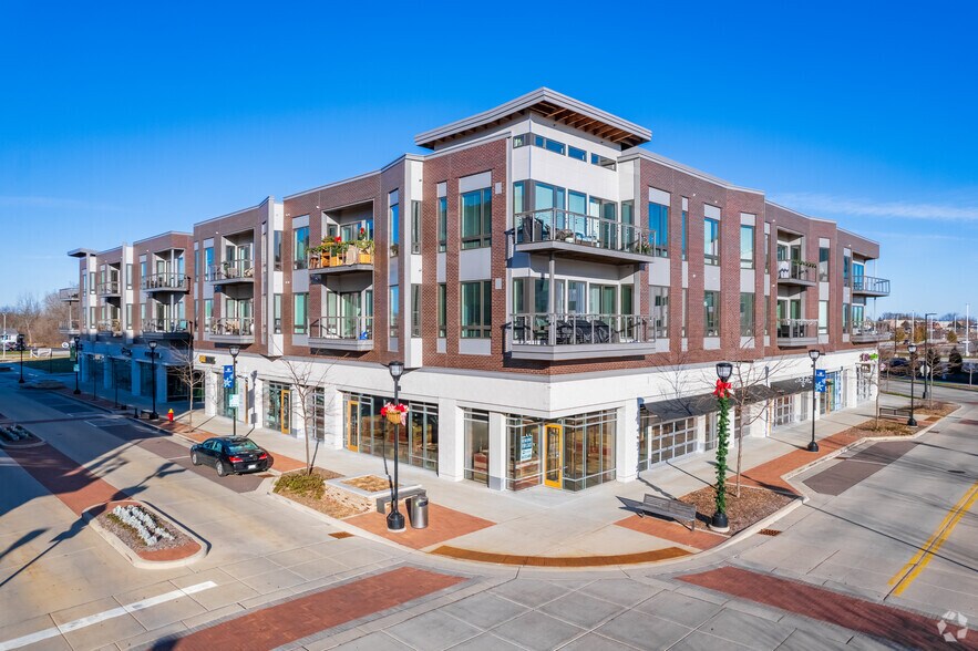 More Photos Of 7955-7973 S Main St, Oak Creek Apartments For Lease
