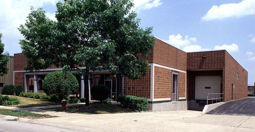 More Photos Of 501 Lively Blvd, Elk Grove Village Warehouse For Lease